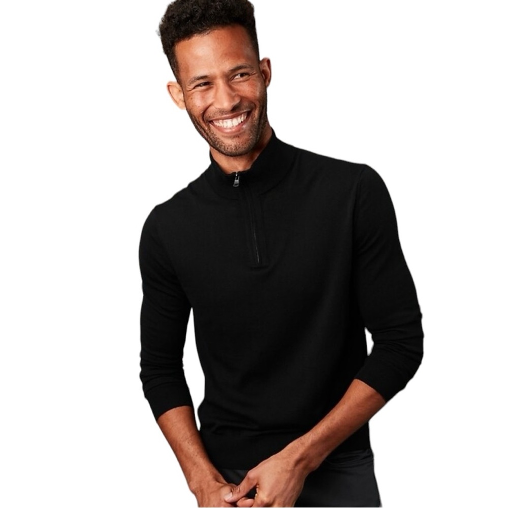 Back Banana Republic Zip Up Sweater (M)